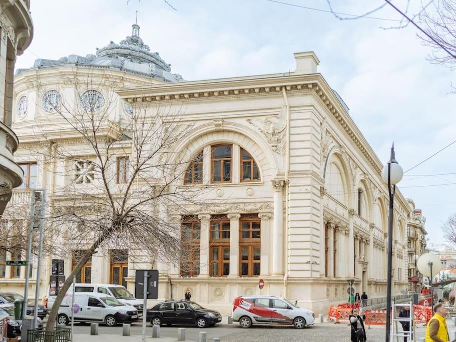 Chic 2br - Ateneu - Center Apartment Bucharest