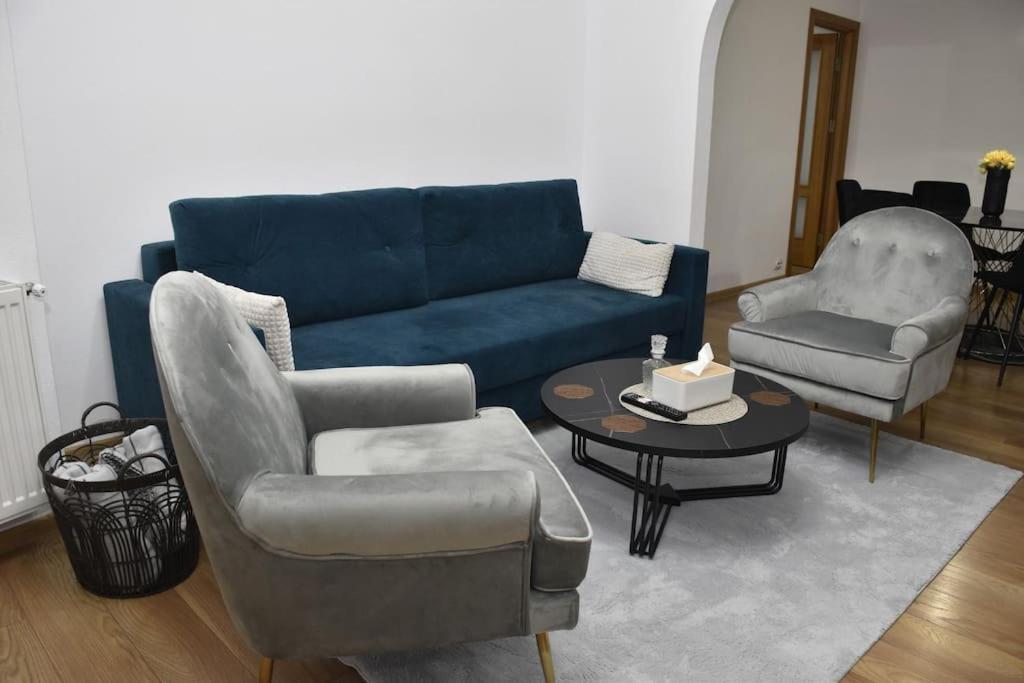 Old Town - Downtown By Realty Apartment *