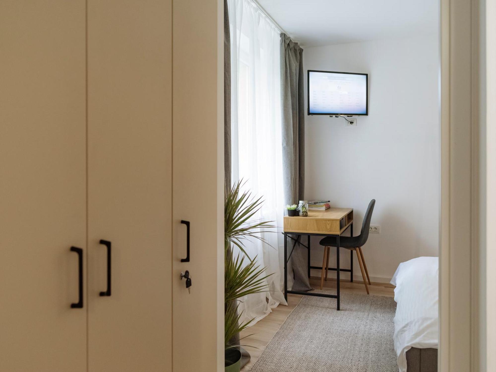 Luna - Romana Square Apartment Bucharest