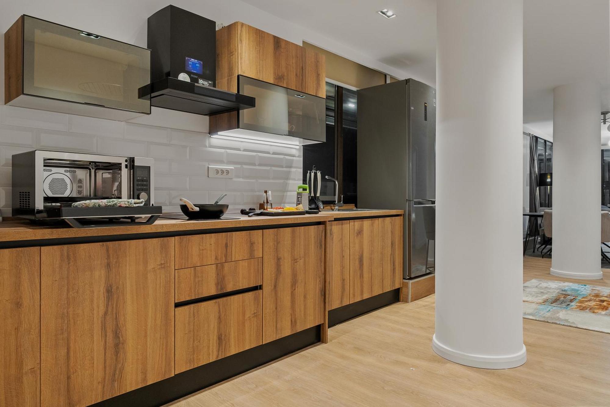 Crown Penthouse - Luxurious, & Vista , By Uni88 * Bucharest