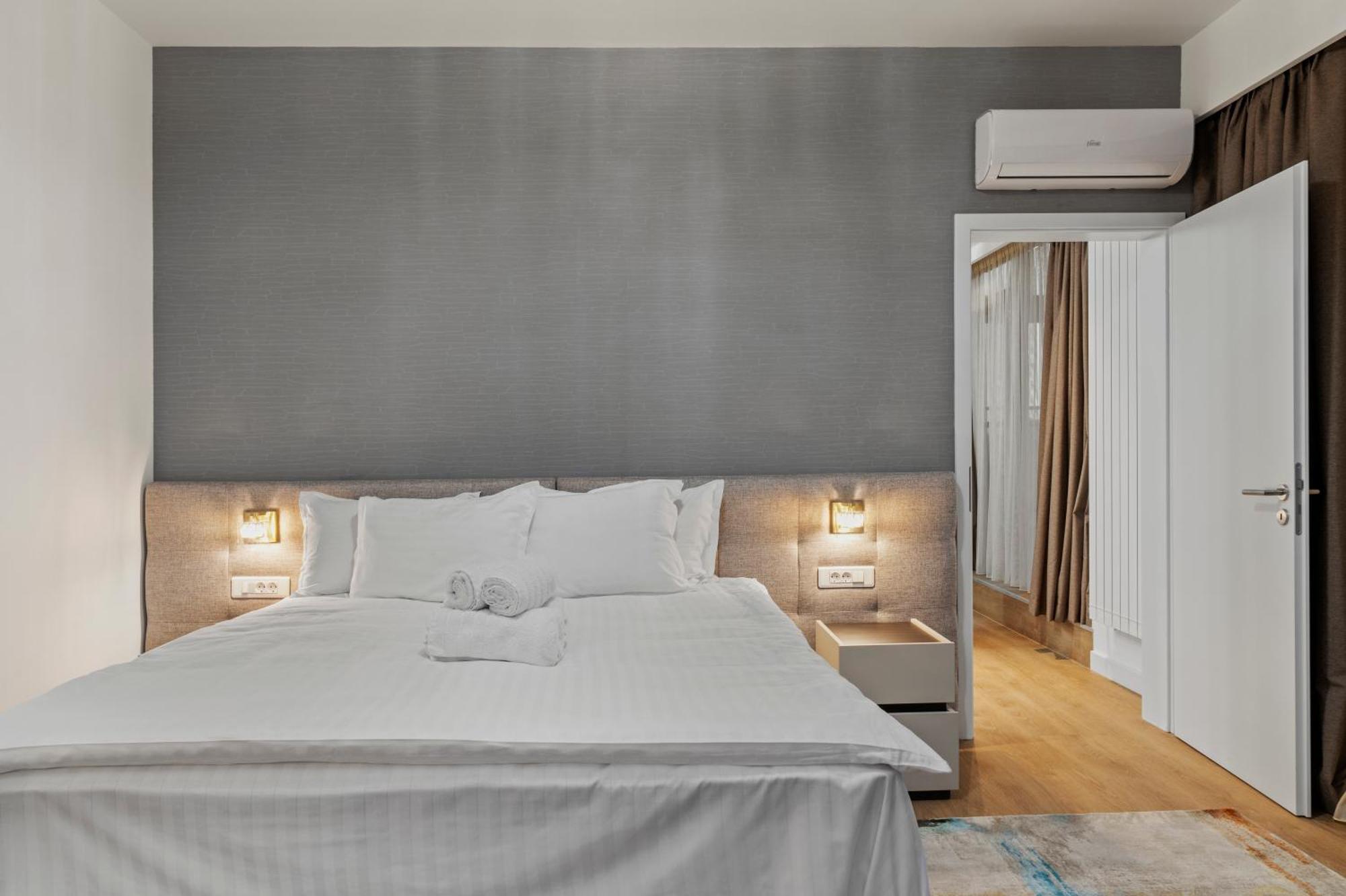 Crown Penthouse - Luxurious, & Vista , By Uni88 Apartment