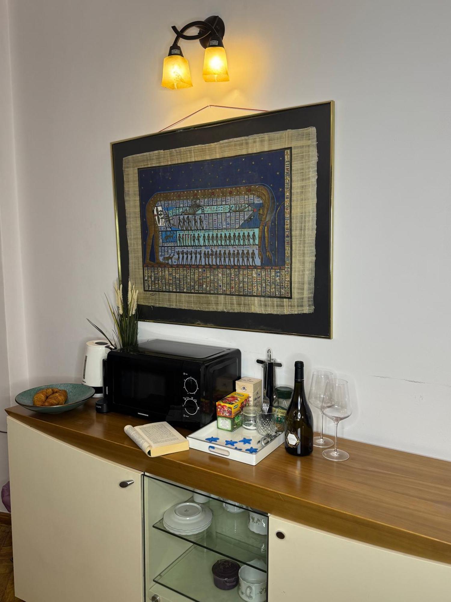 Cismigiu Garden Getaway Apartment *