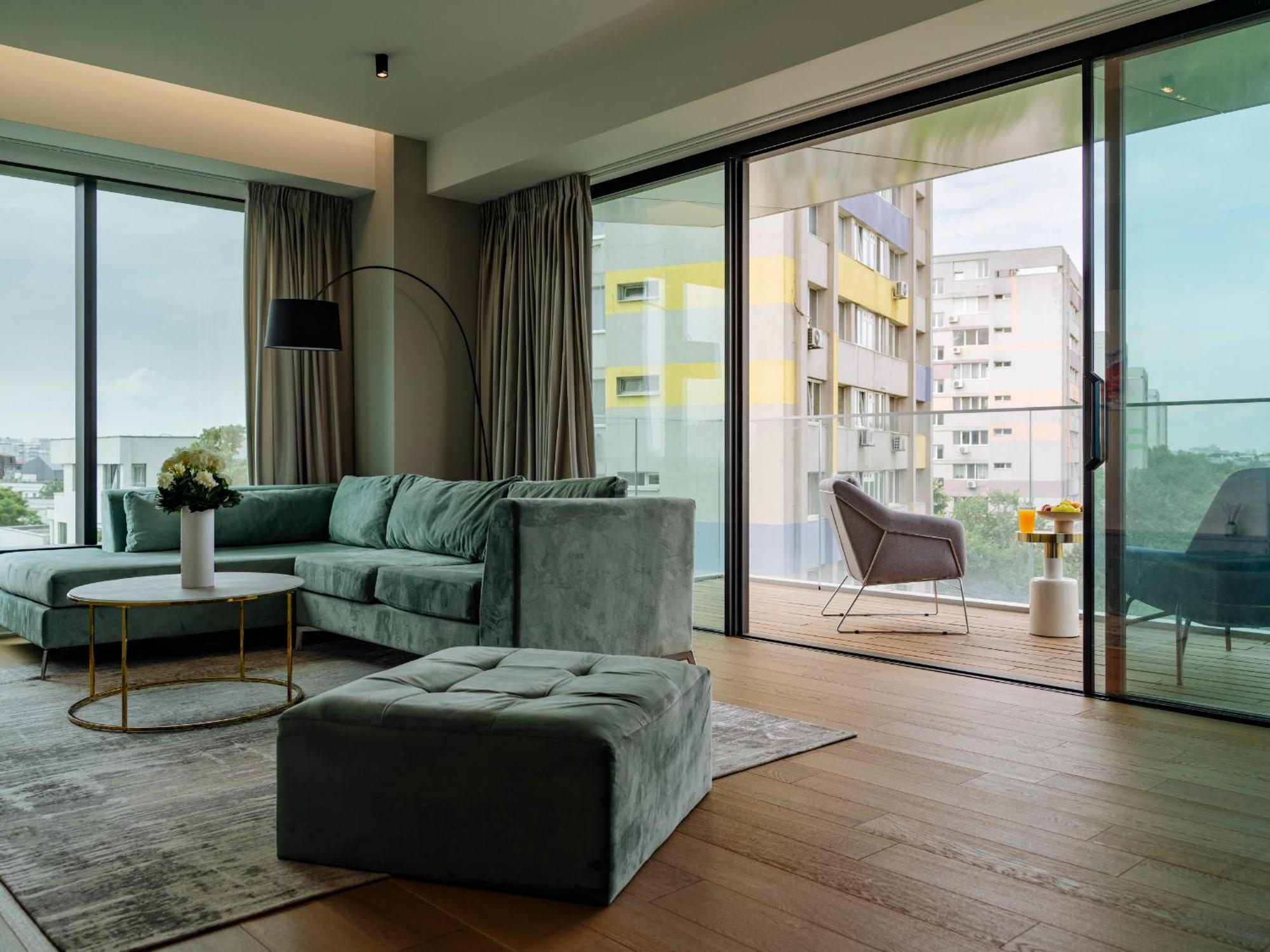 Apartment One Mircea Eliade - Luxurious With Panoramic And Park View *