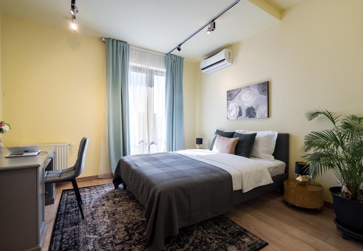 Apartment Vivando - Classic Ap D - New Building Bucharest