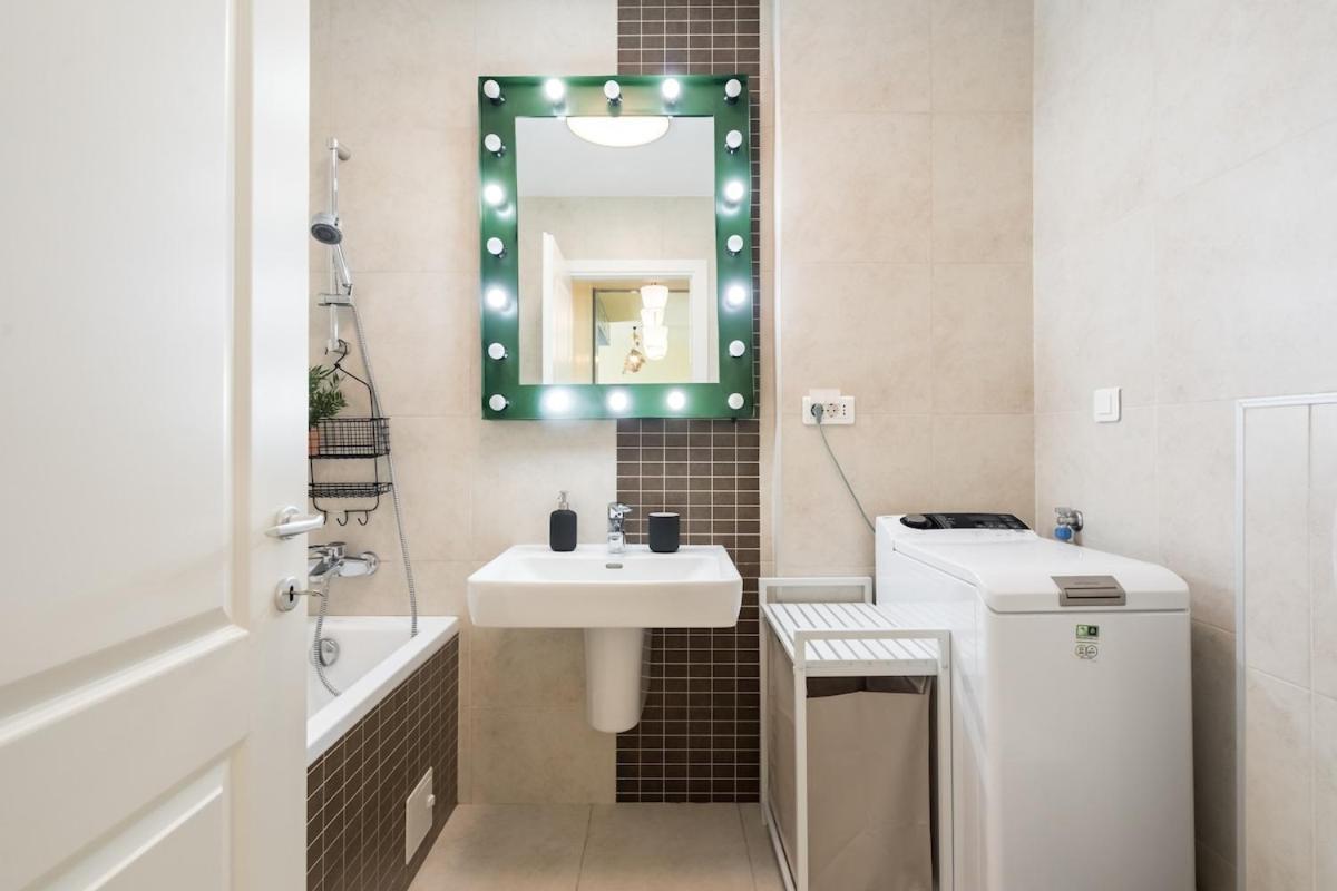 Vivando - Classic Ap D - New Building Apartment *