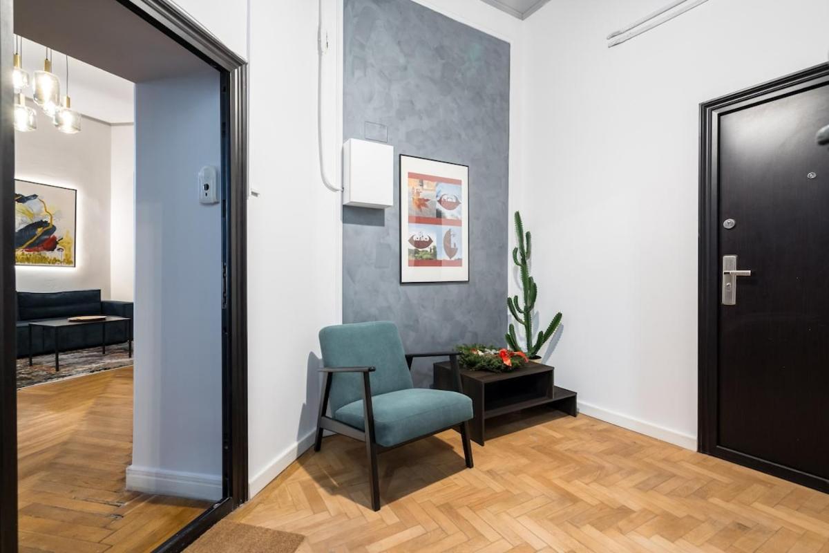 Superb 2br Flat - Amzei Square Apartment *