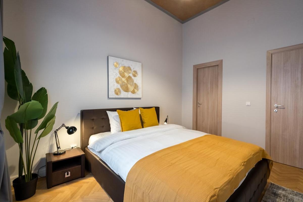 Superb 2br Flat - Amzei Square *