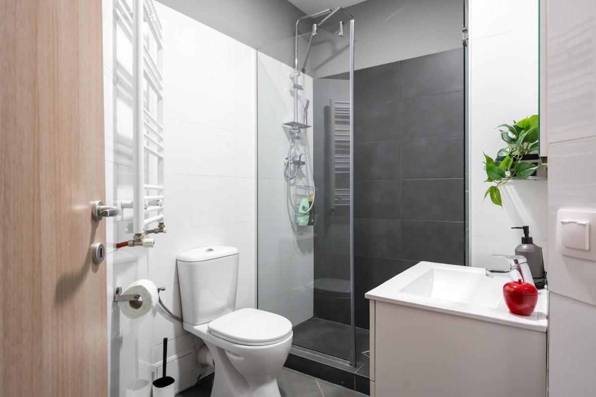 Superb 2br Flat - Amzei Square