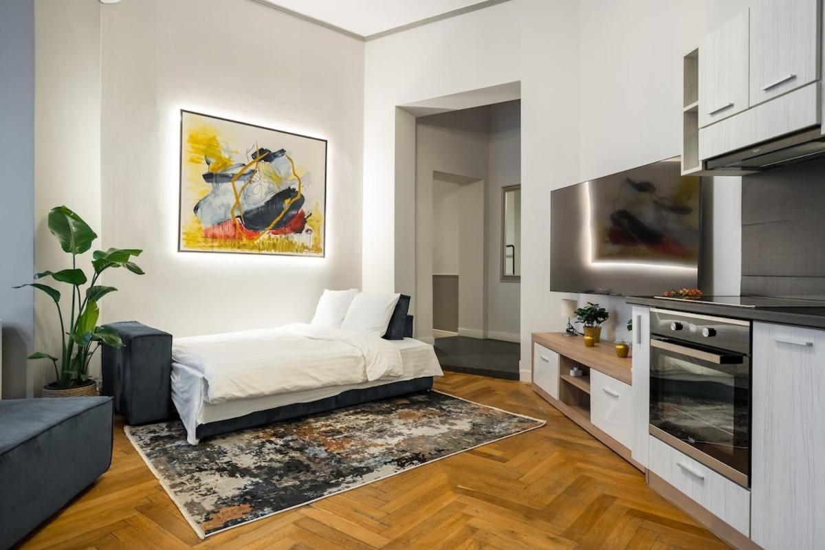 Apartment Superb 2br Flat - Amzei Square *