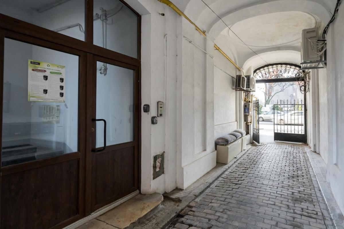 Superb 2br Flat - Amzei Square