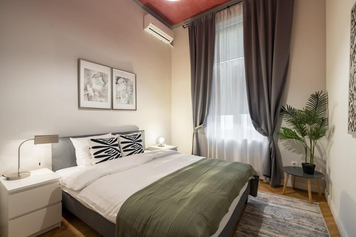 Apartment Superb 2br Flat - Amzei Square