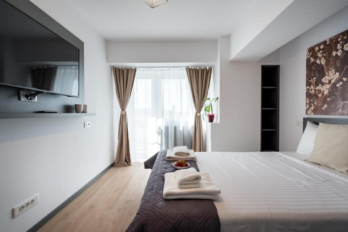 Modern 2br - Piata Unirii - Center *