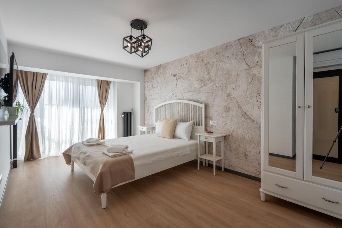 Modern 2br - Piata Unirii - Center * Bucharest