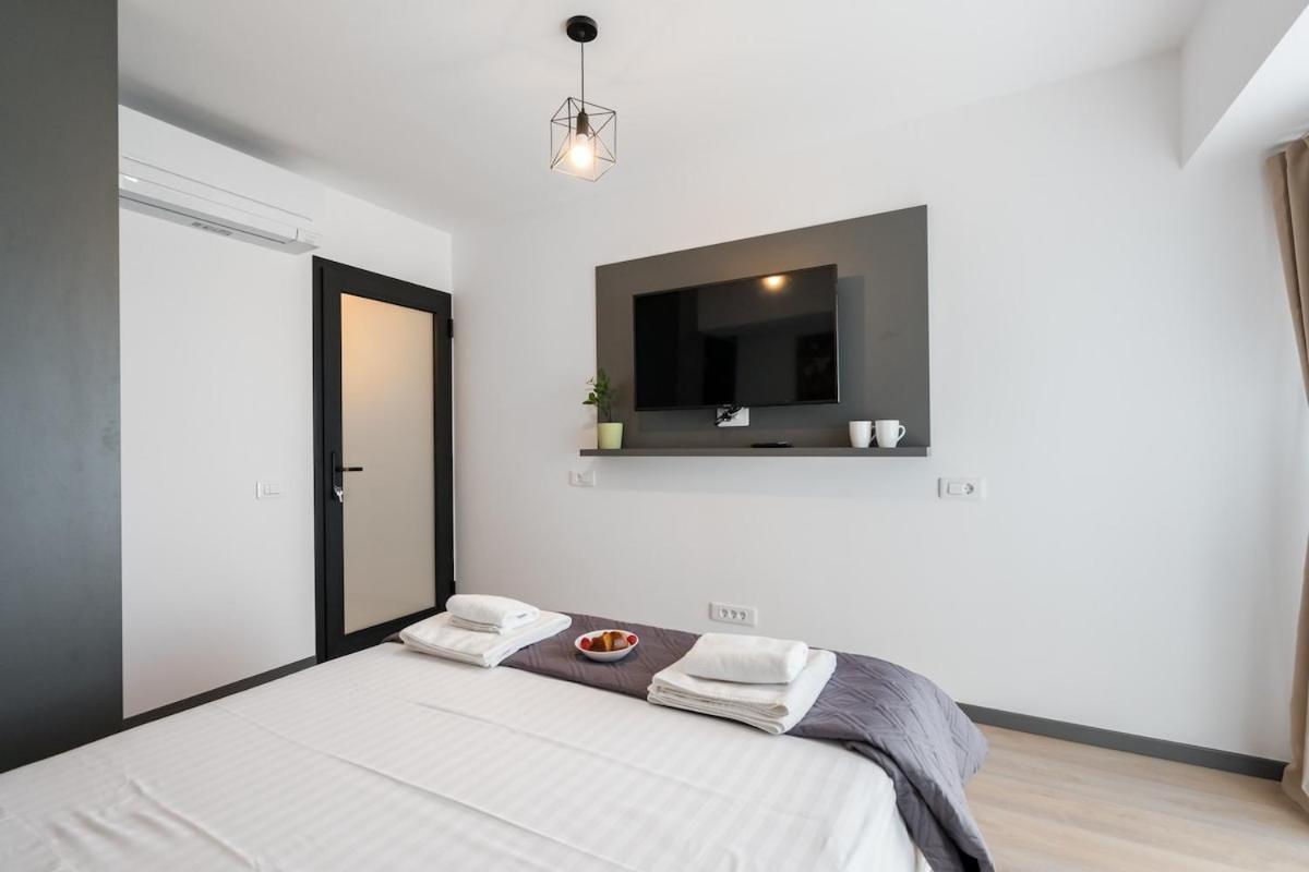 Modern 2br - Piata Unirii - Center Apartment *