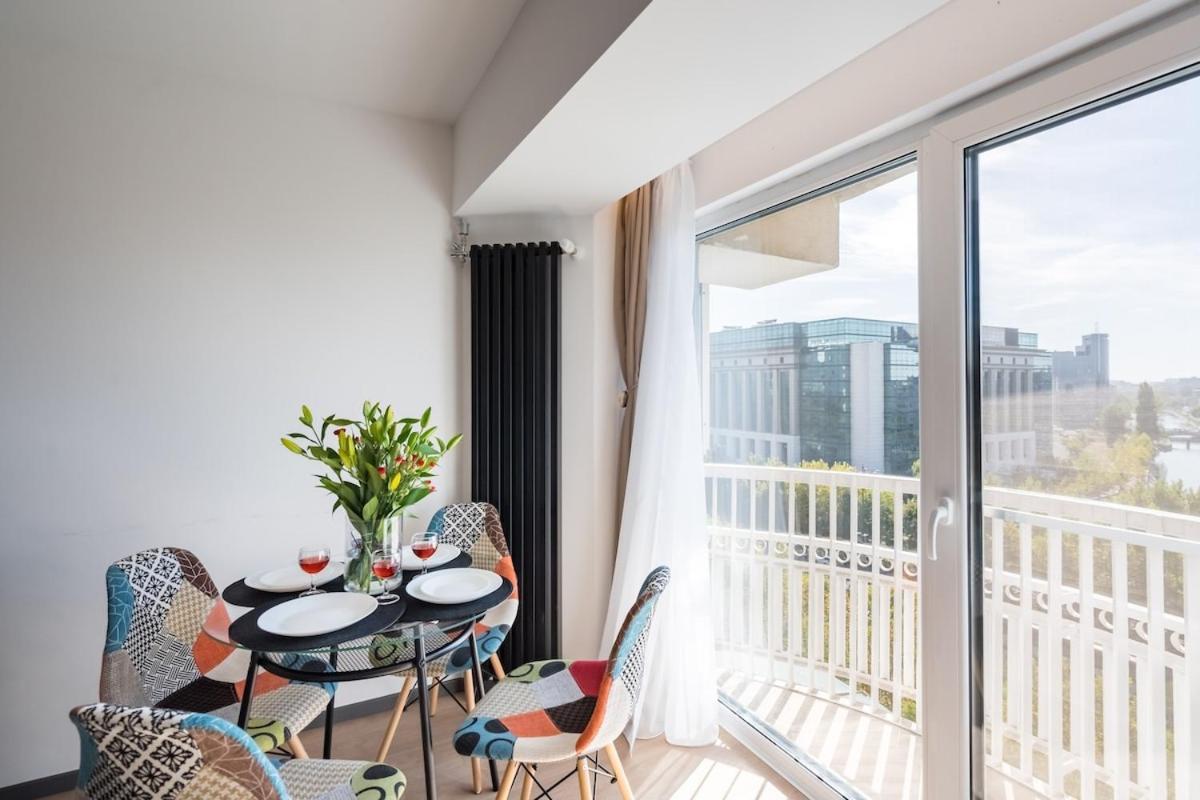 Modern 2br - Piata Unirii - Center Apartment