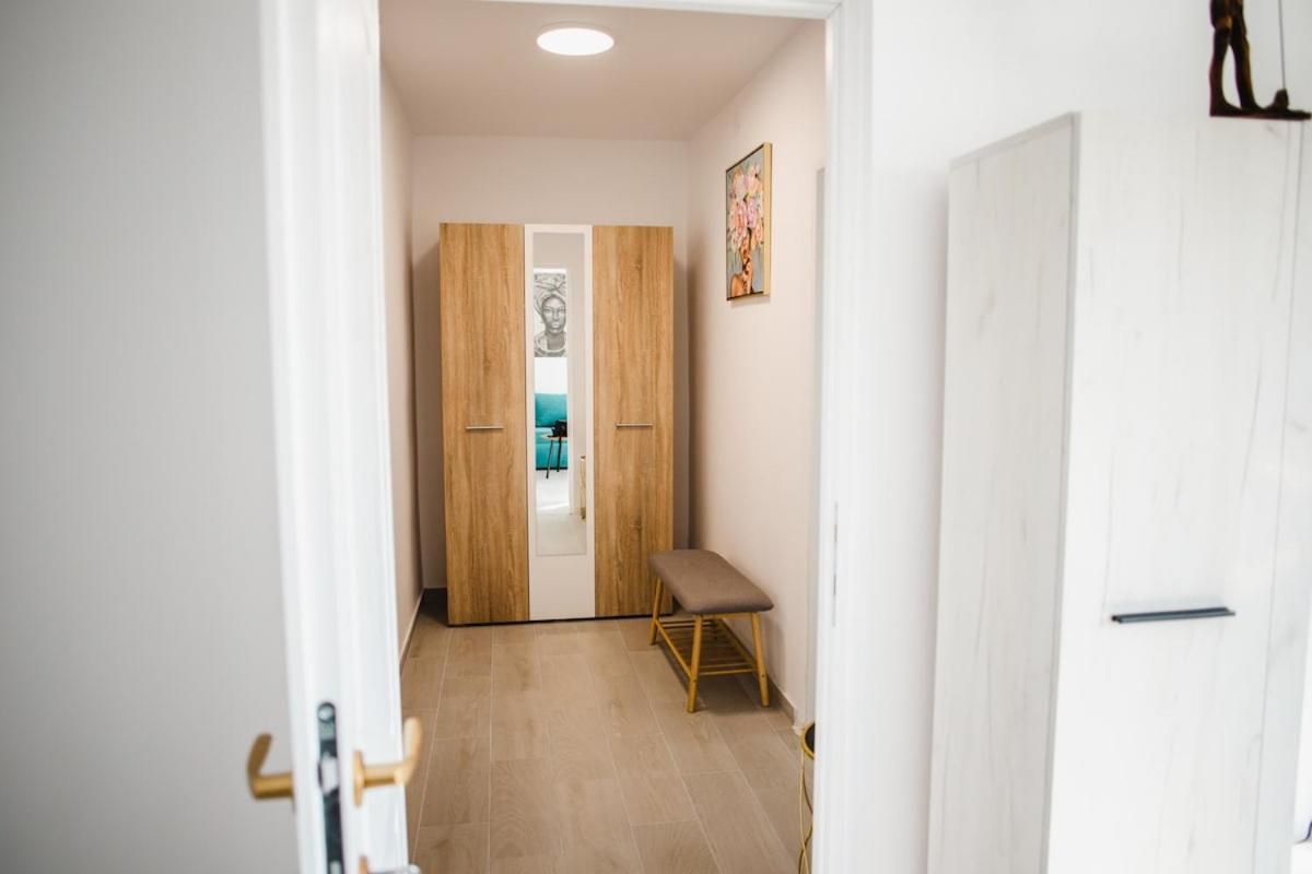 Cozyapartment Near Metrogorjului Apartament Bucureşti