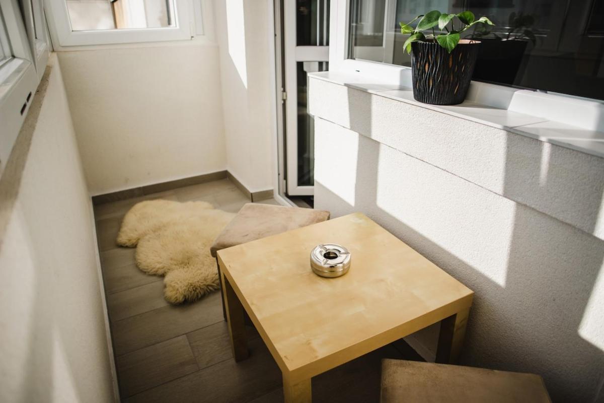 Cozyapartment Near Metrogorjului * Bucureşti
