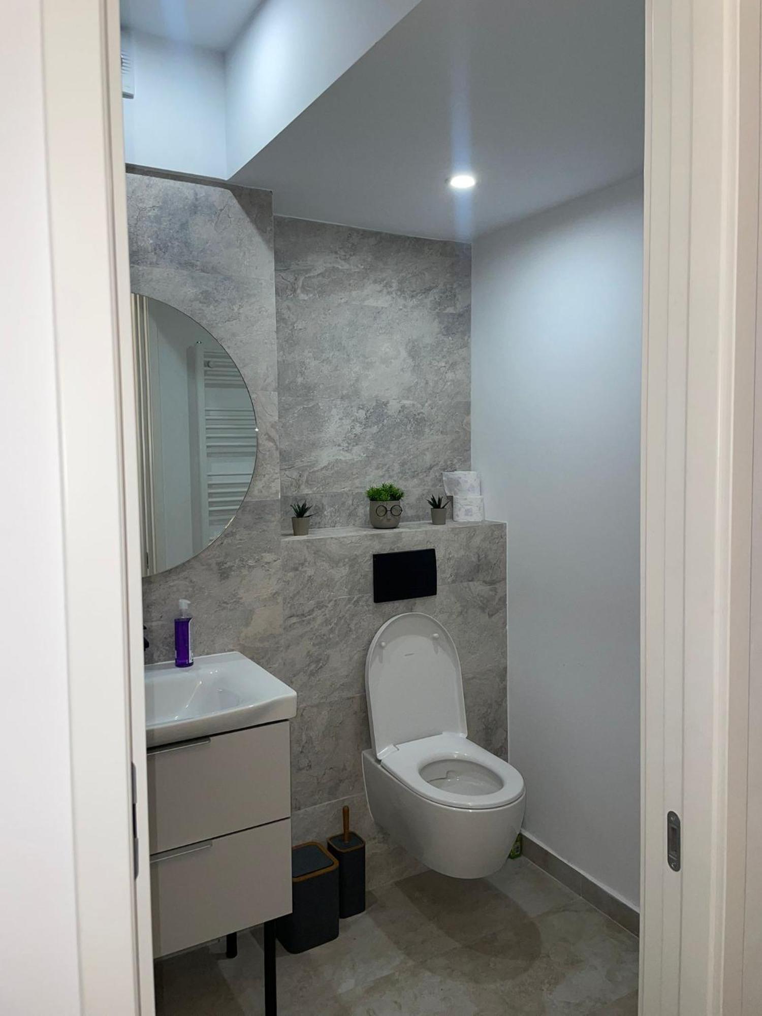 Fancy With 2br * Bucharest