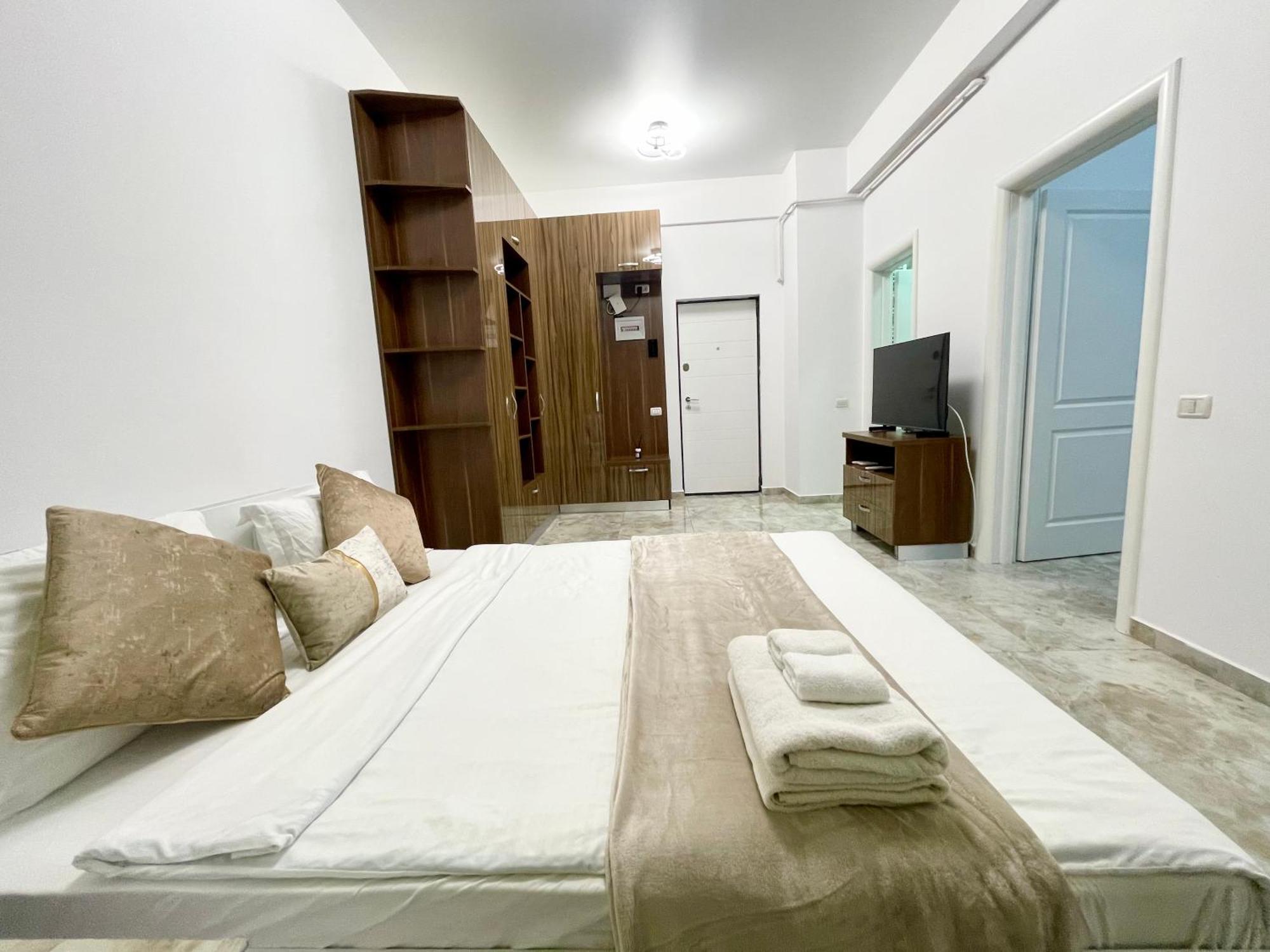 Apartment Adress Cd12