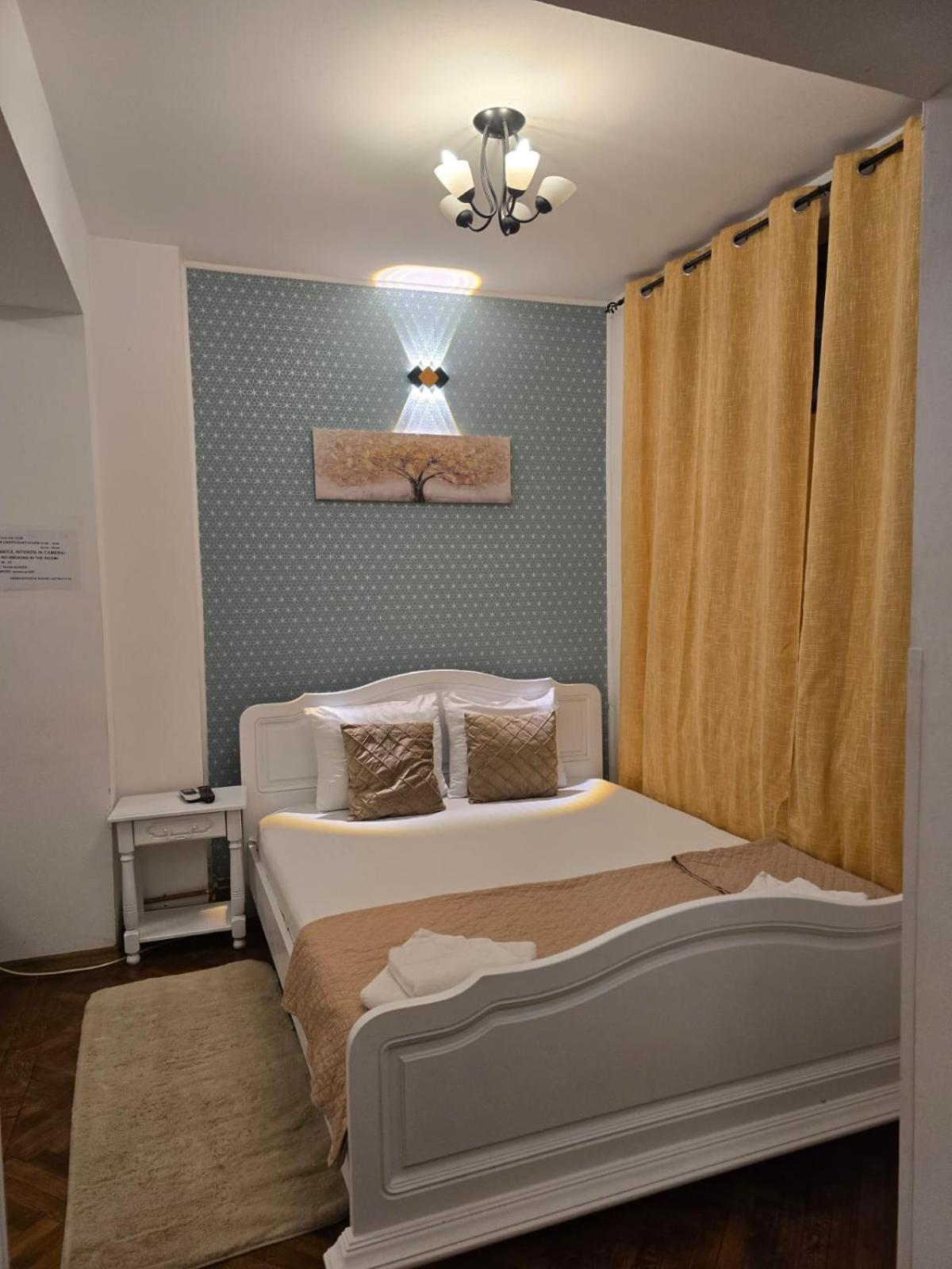 Guest house Ris Piata Romana