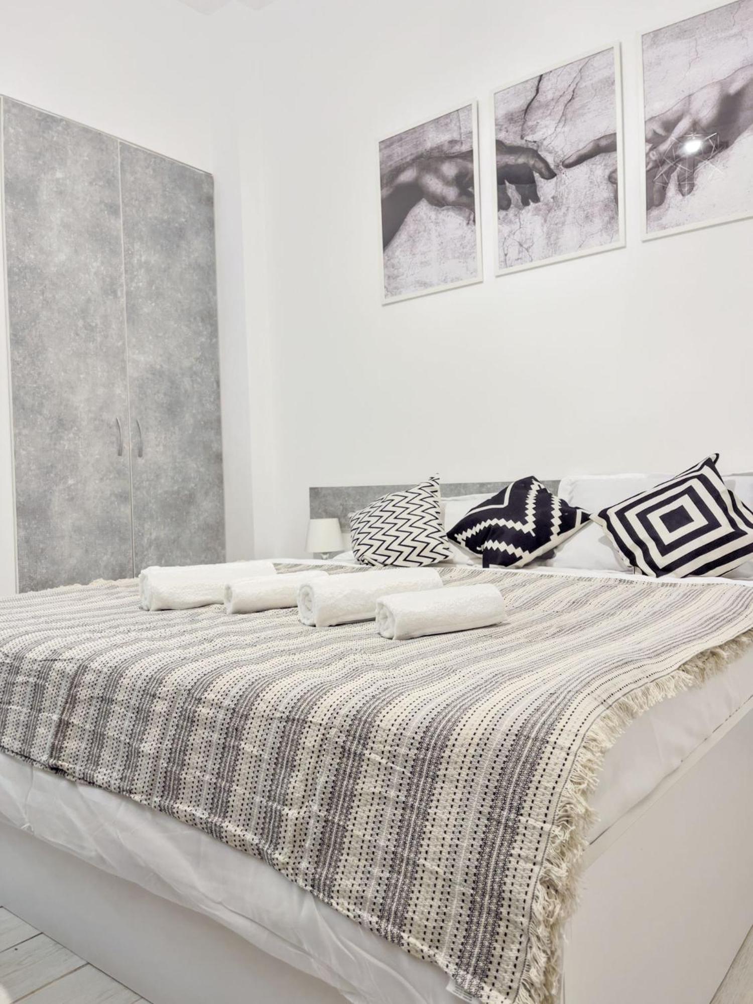 Apartment Old Town Loft Bucharest