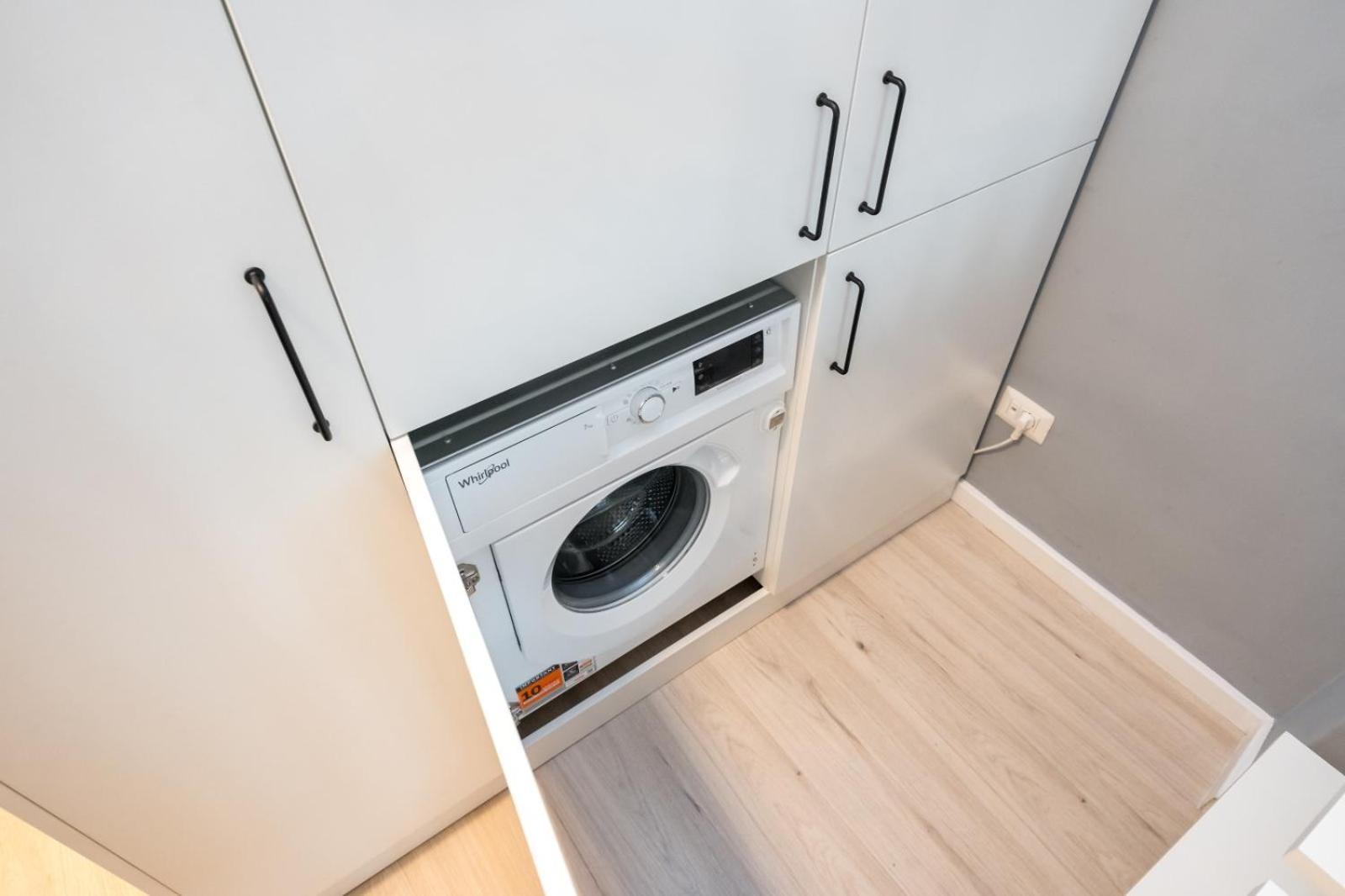 High-end With Panoramic View, Parking & Pool Bucharest