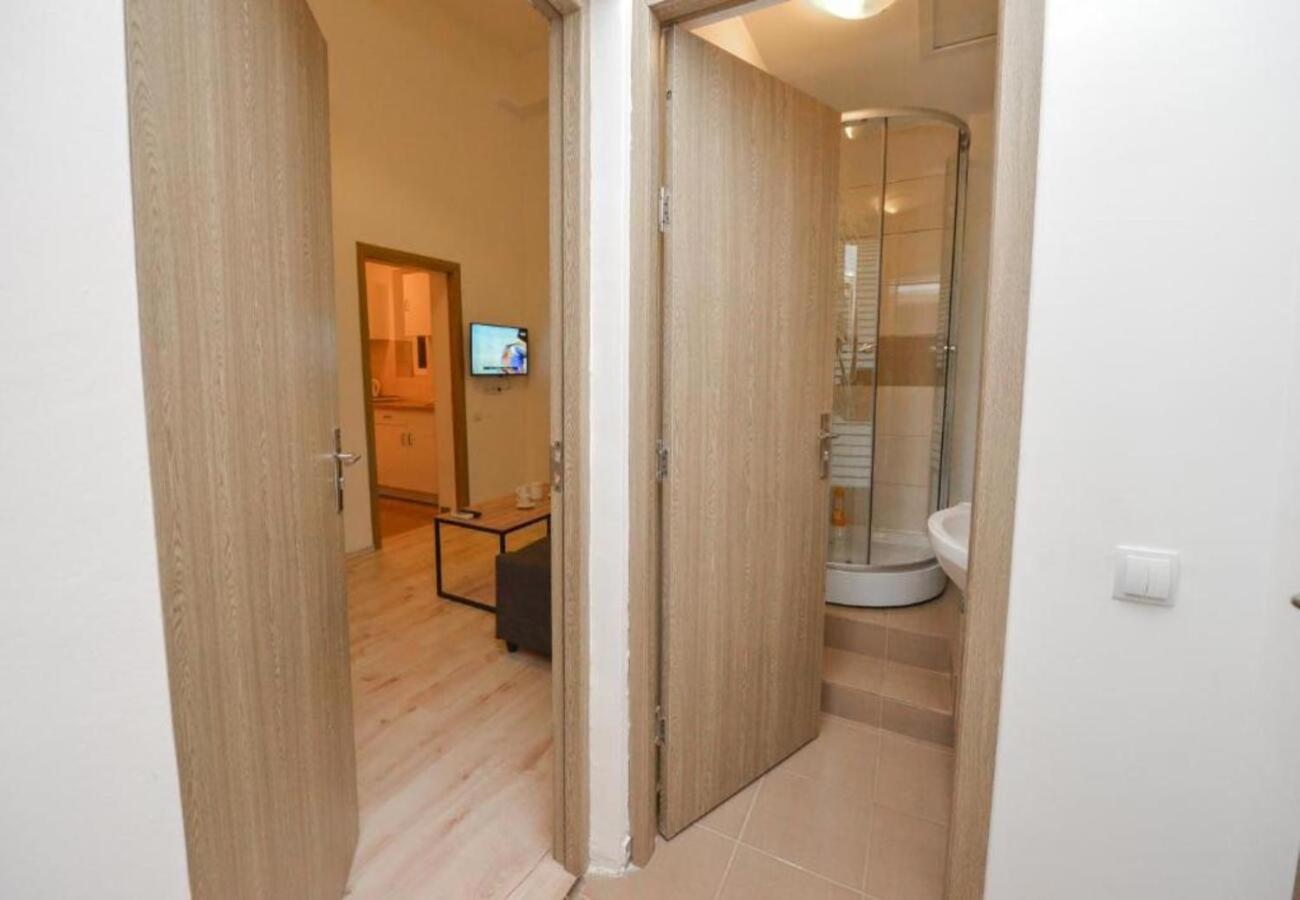 Chic Old Town Escape With Modern Comforts * Bucharest