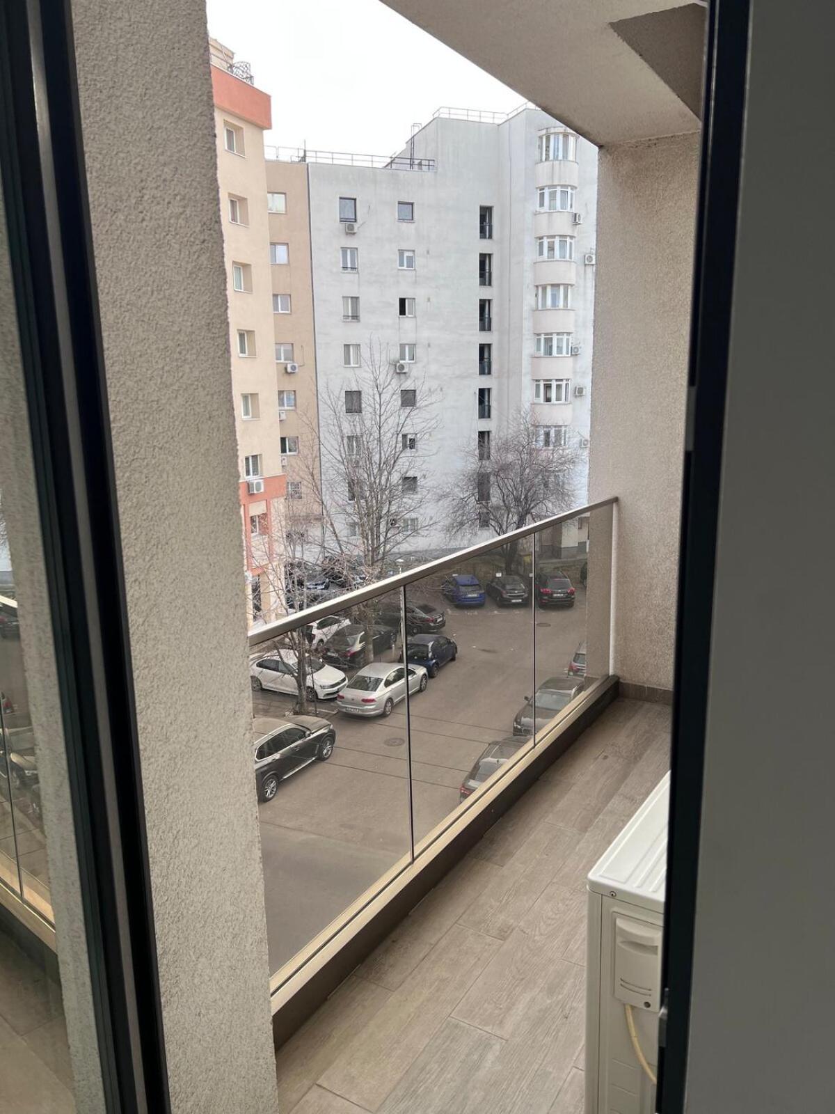 Uptown Flat