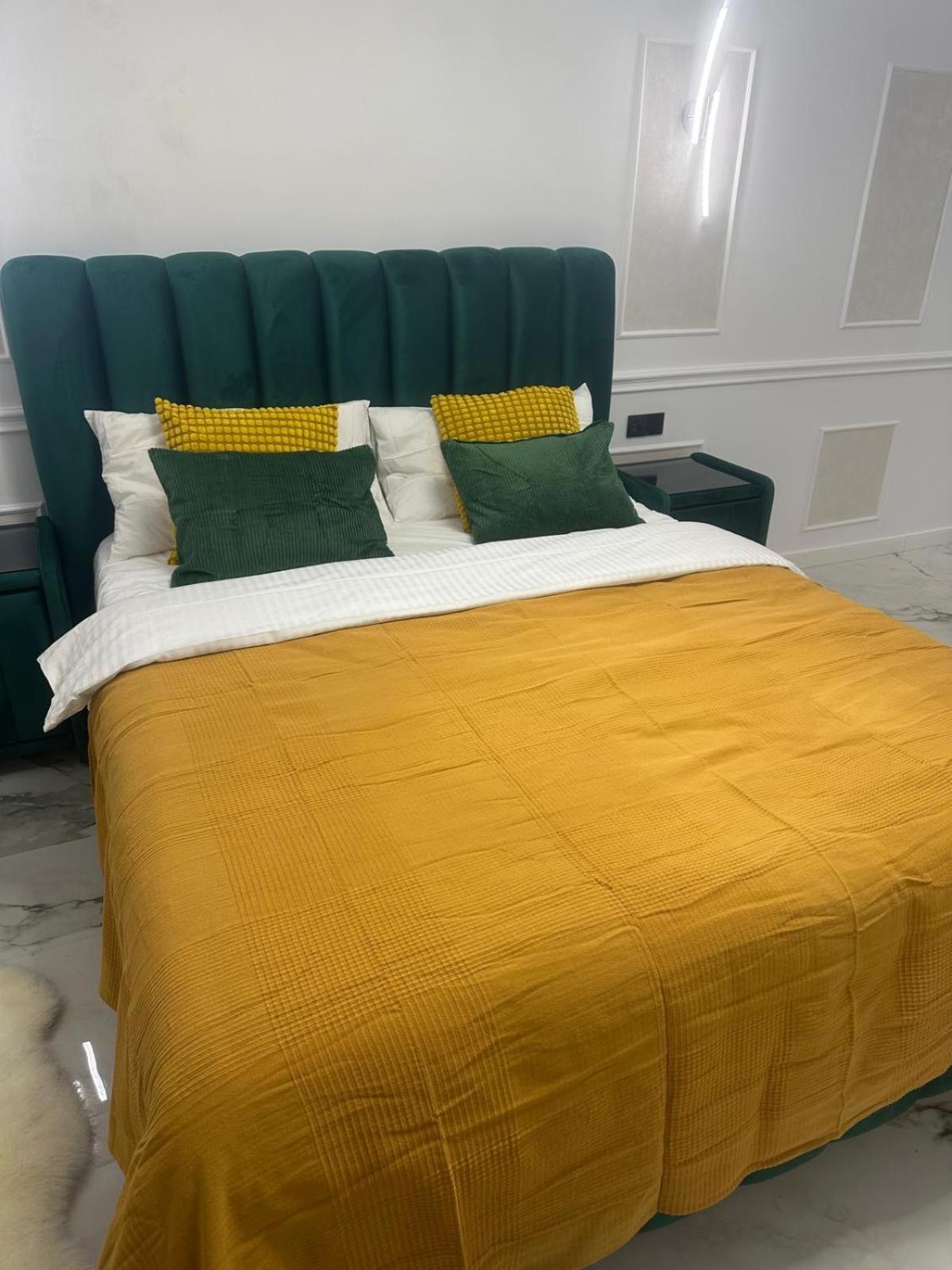 Lipscani Apartment