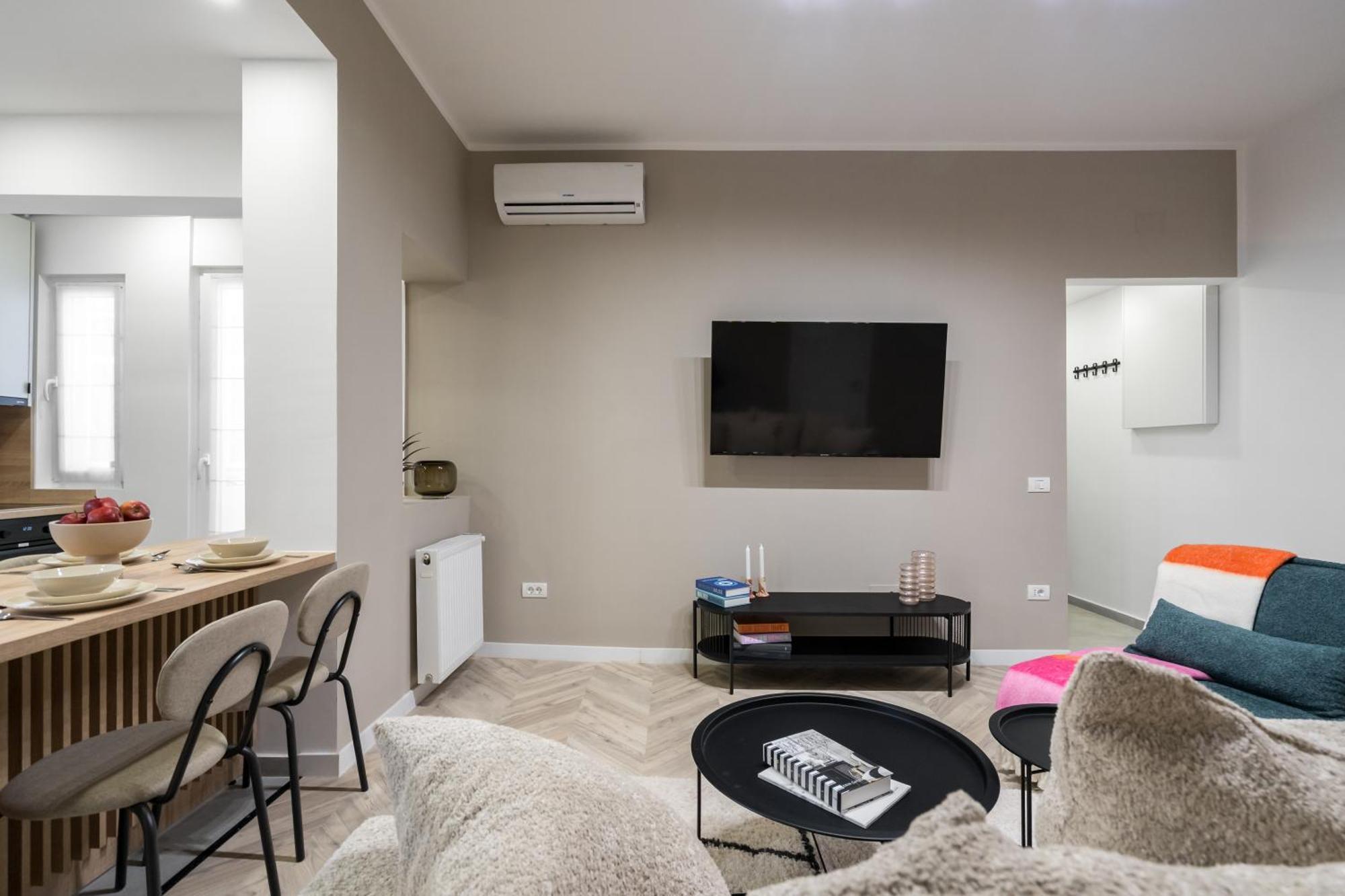 Cismigui Park 2 Bedrooms 16 Apartment Bucharest