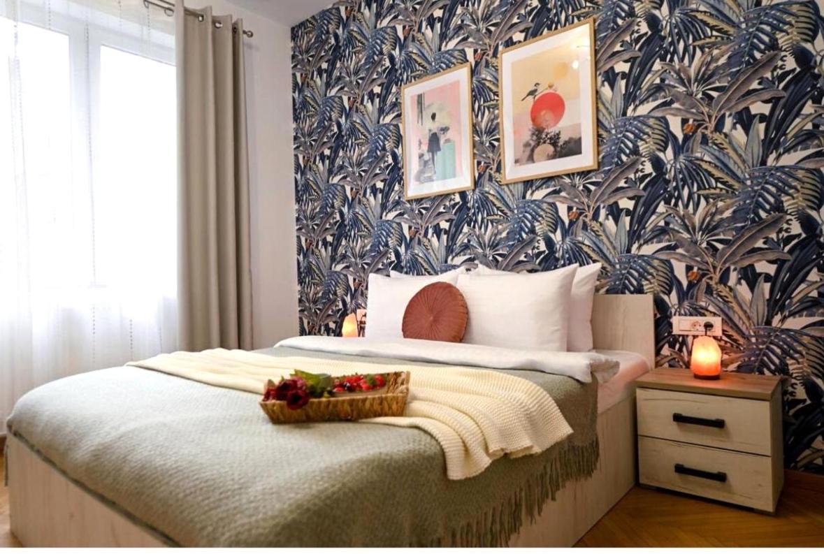 Fluidity - Refined 2br Retreat In Center Bucharest