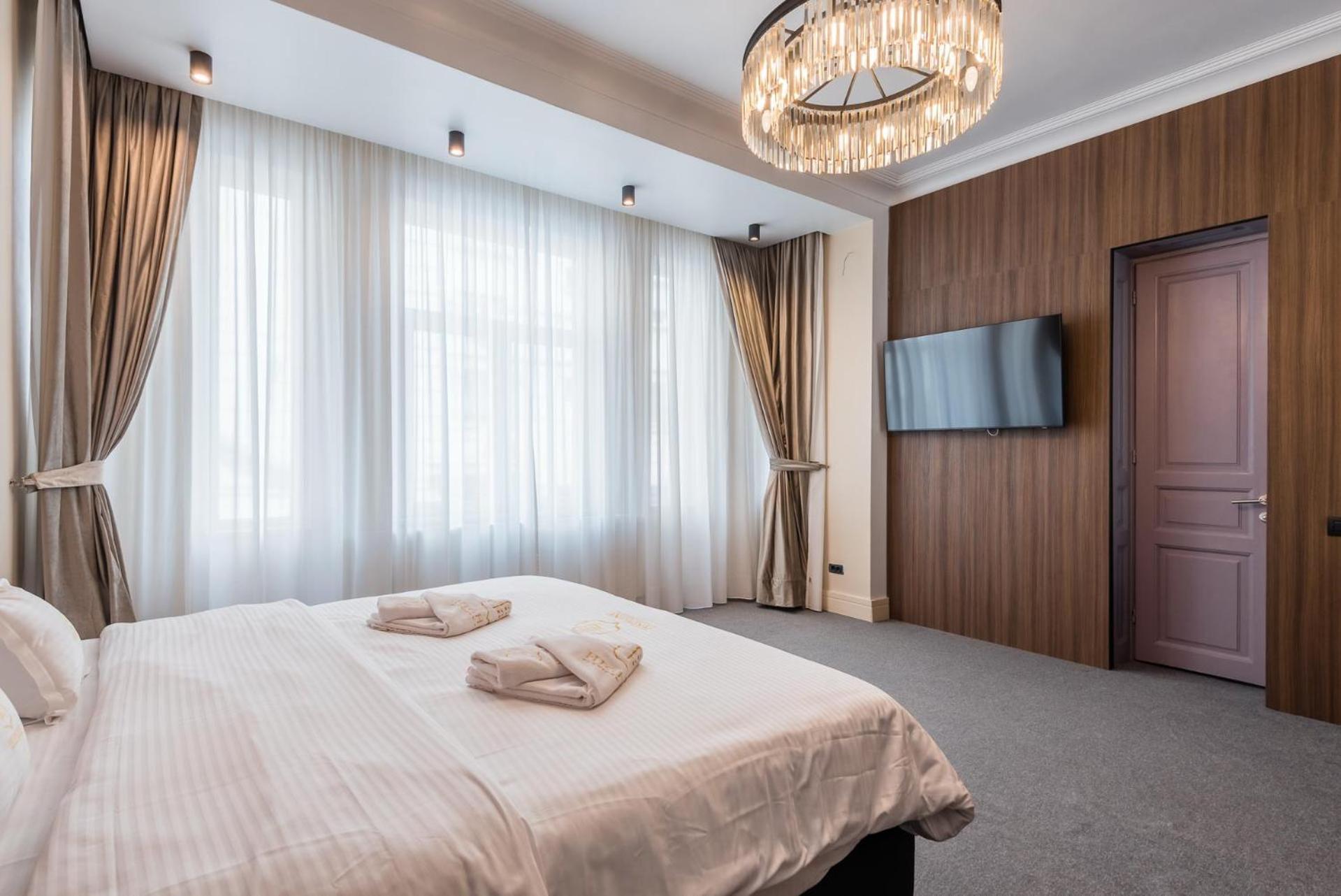 Highline Downtown Oldtown Unirii Square Aparthotel *