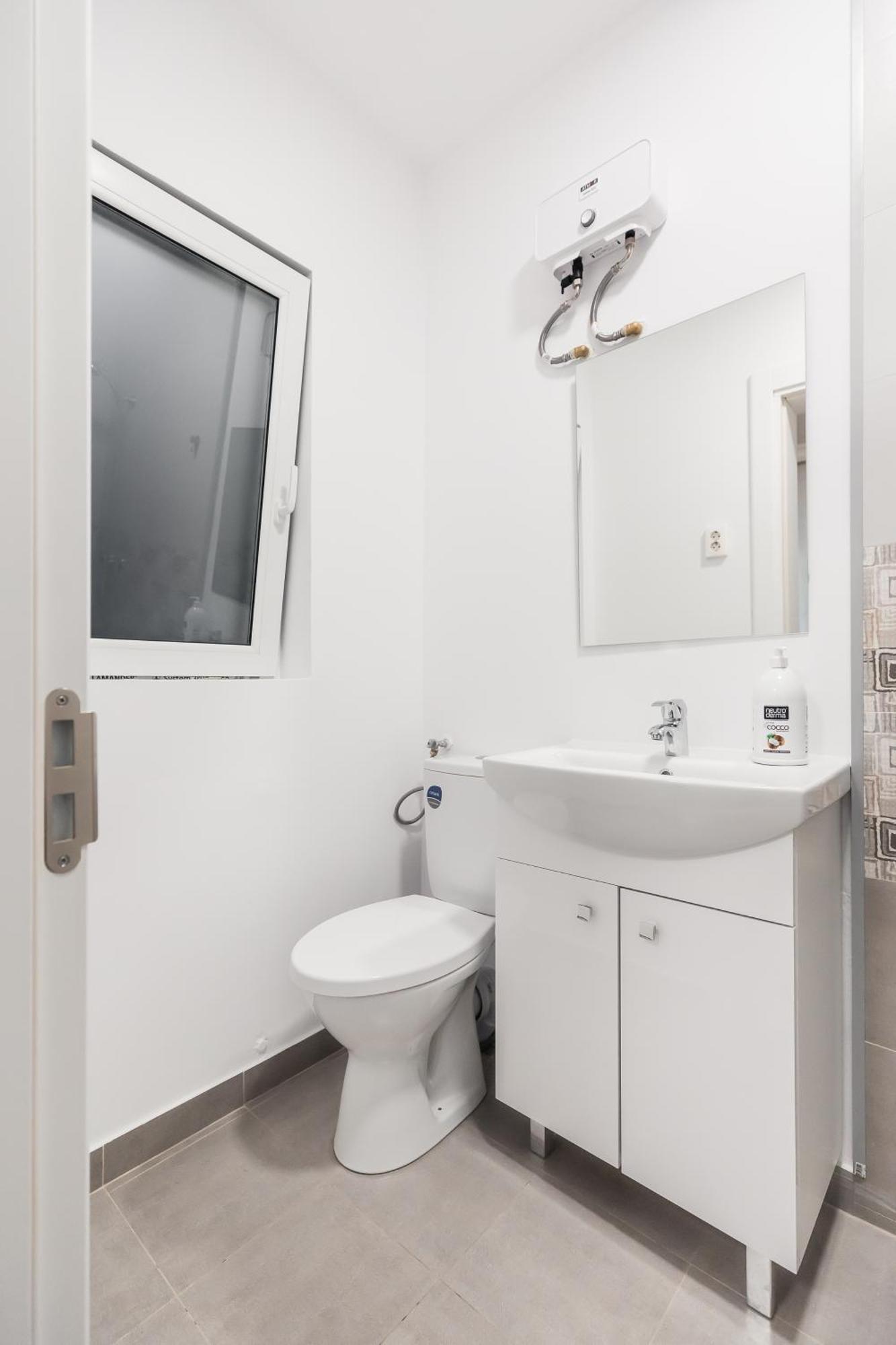 Bucharest Studios Aparthotel
