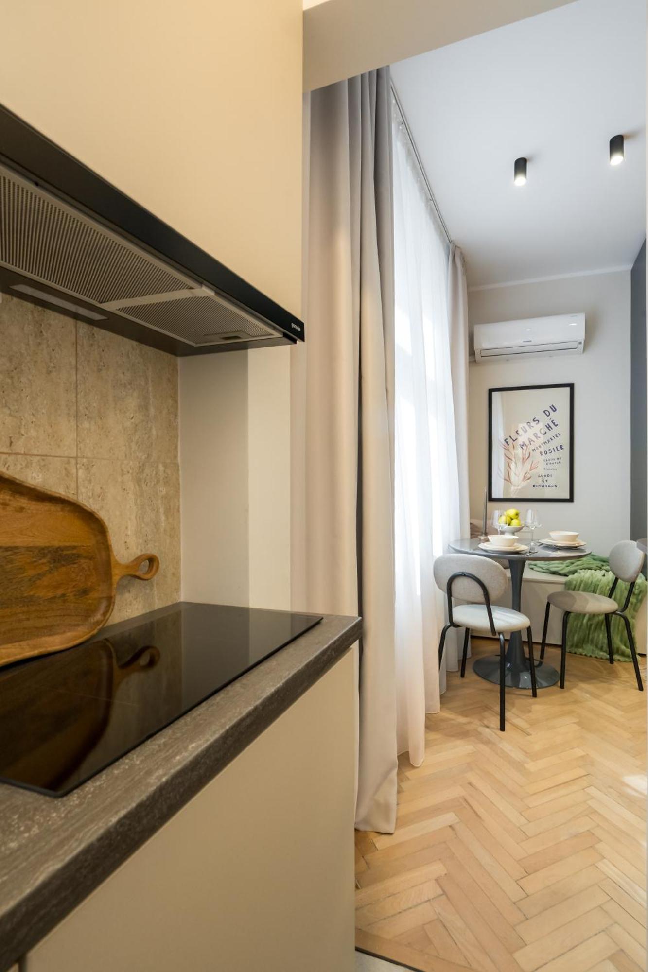 Old Town - Carada 5 - Urbannest