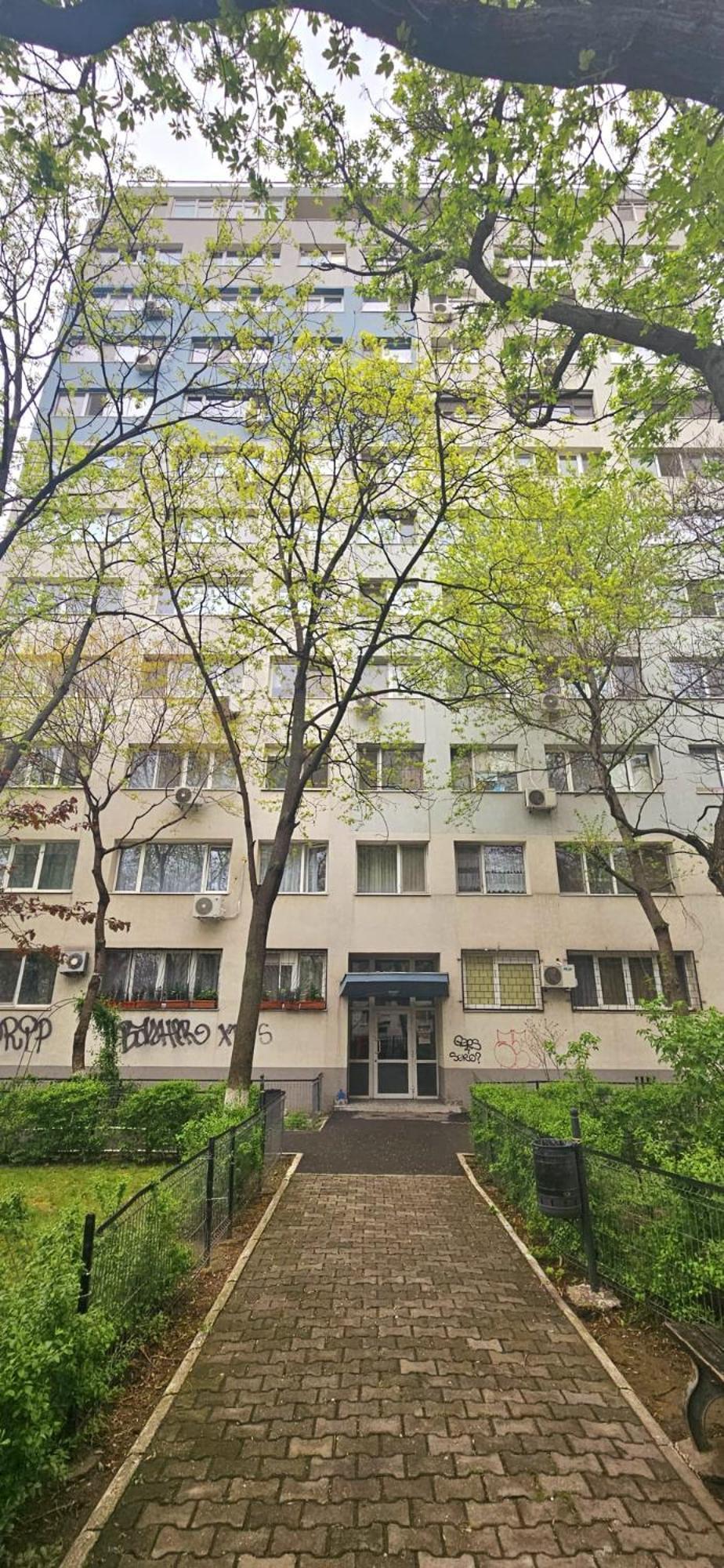 Apartament Yb