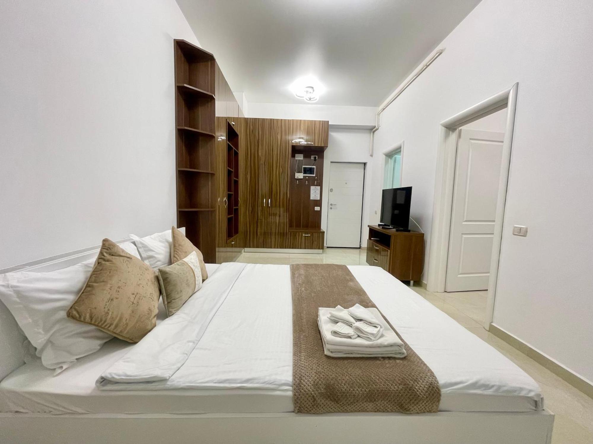 Apartment Adress Cd10 Bucharest