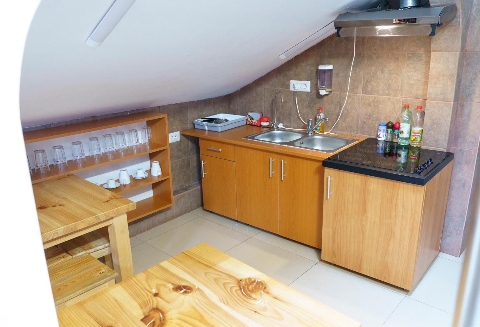 Albergue Km 0 *