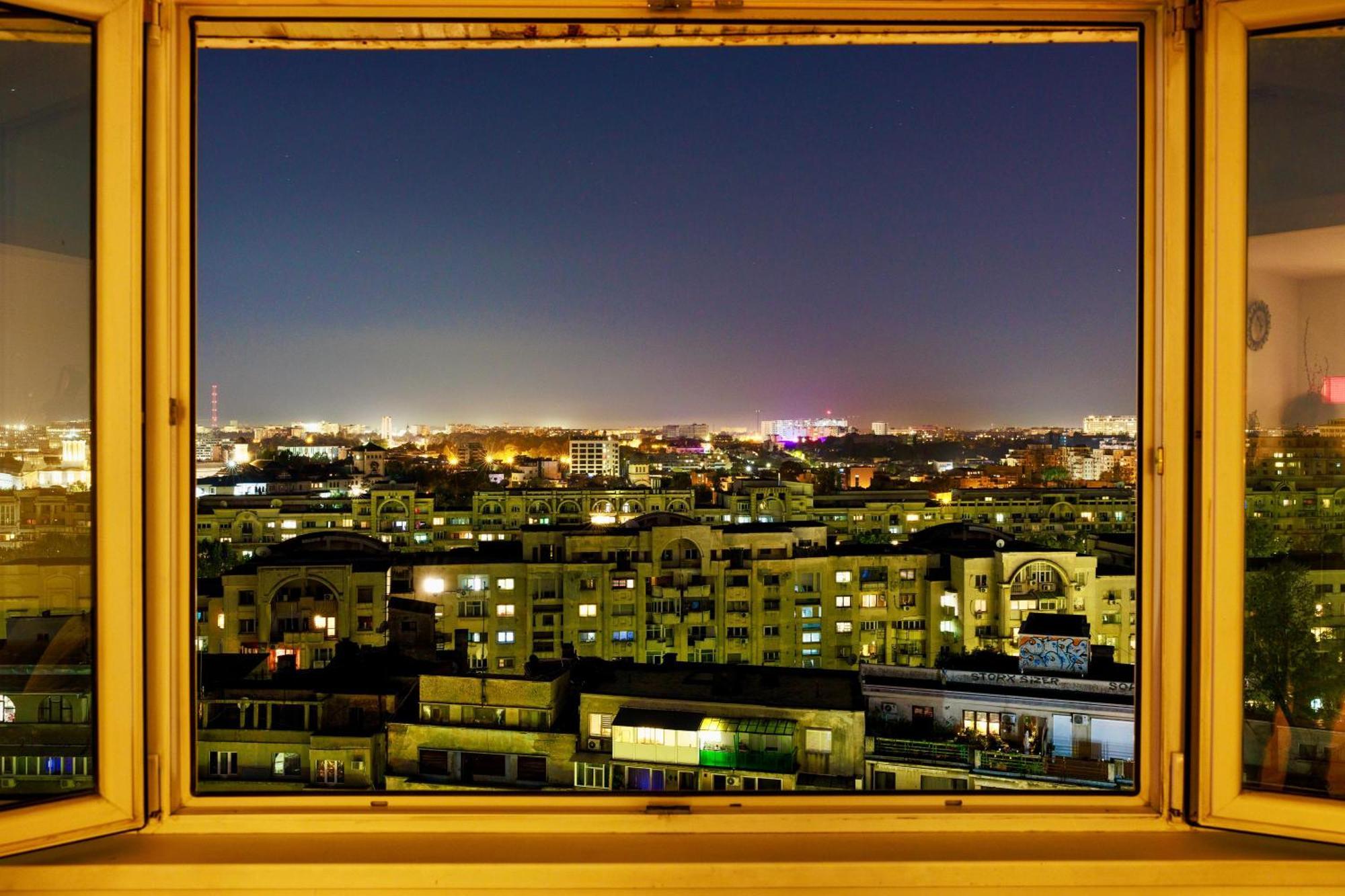 2bdr Spacious And Comfy Flat With Amazing Views - Landmark & * Bucharest