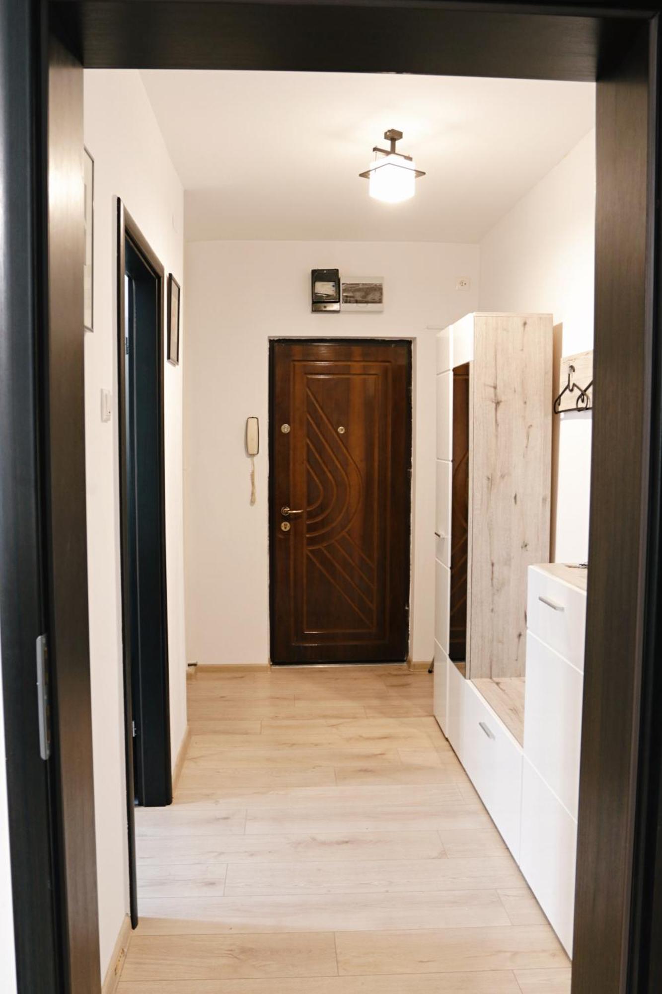 Apartment Conta I One Bedroom Near National Theatre Bucharest