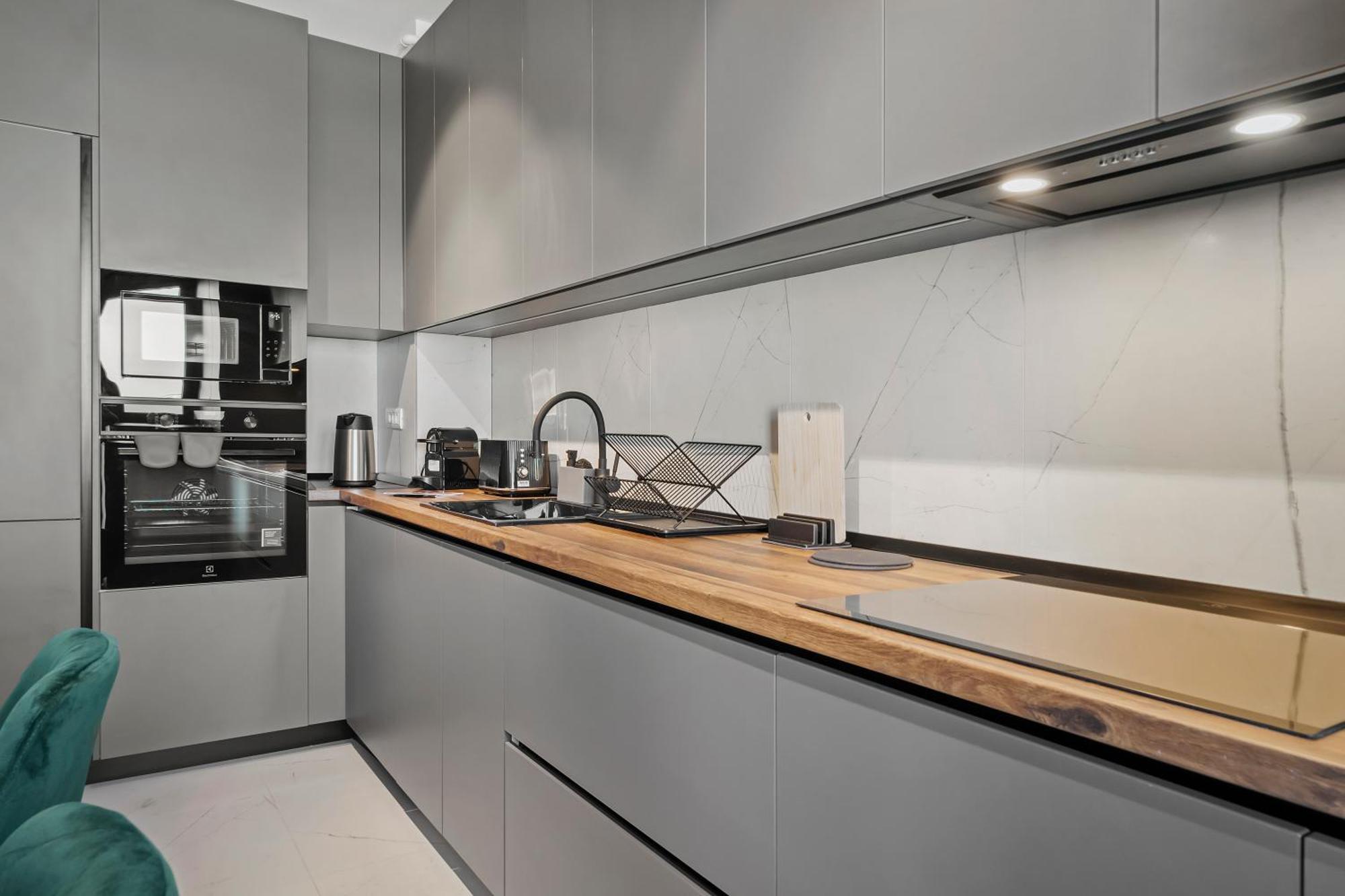 Apartment Ultra-modern & Spacious 2br With Balcony