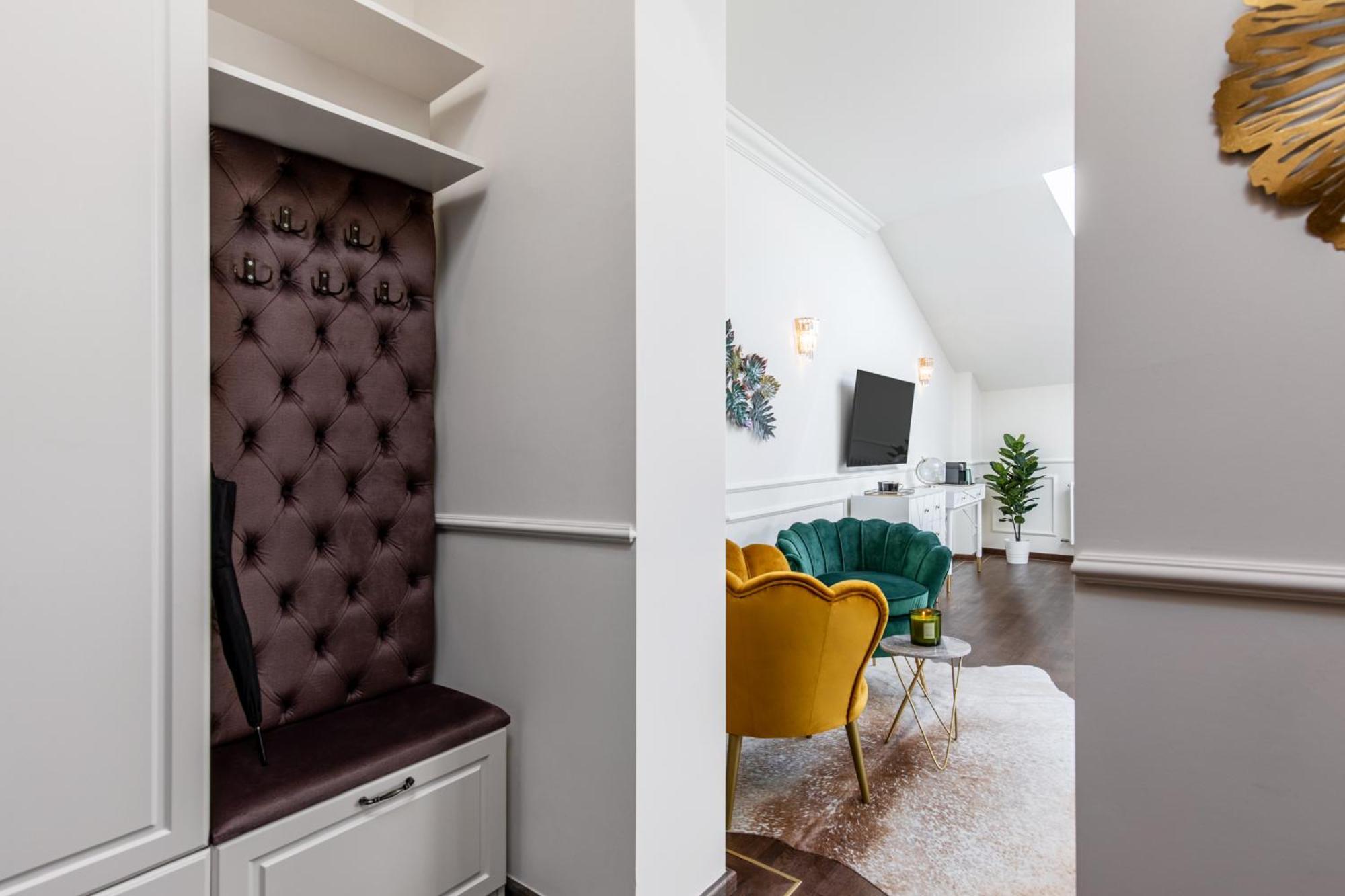 Old Town Luxury Apartament *