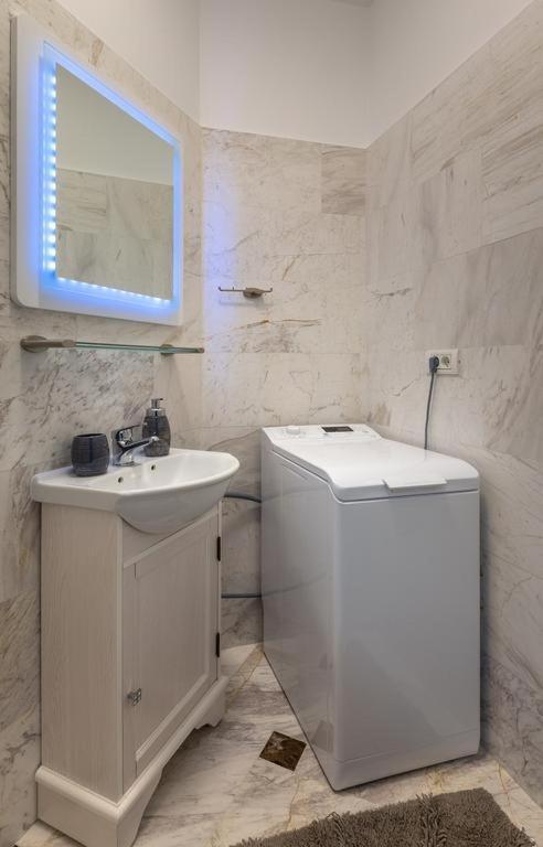 Casa Wanderful 3 * Bucharest