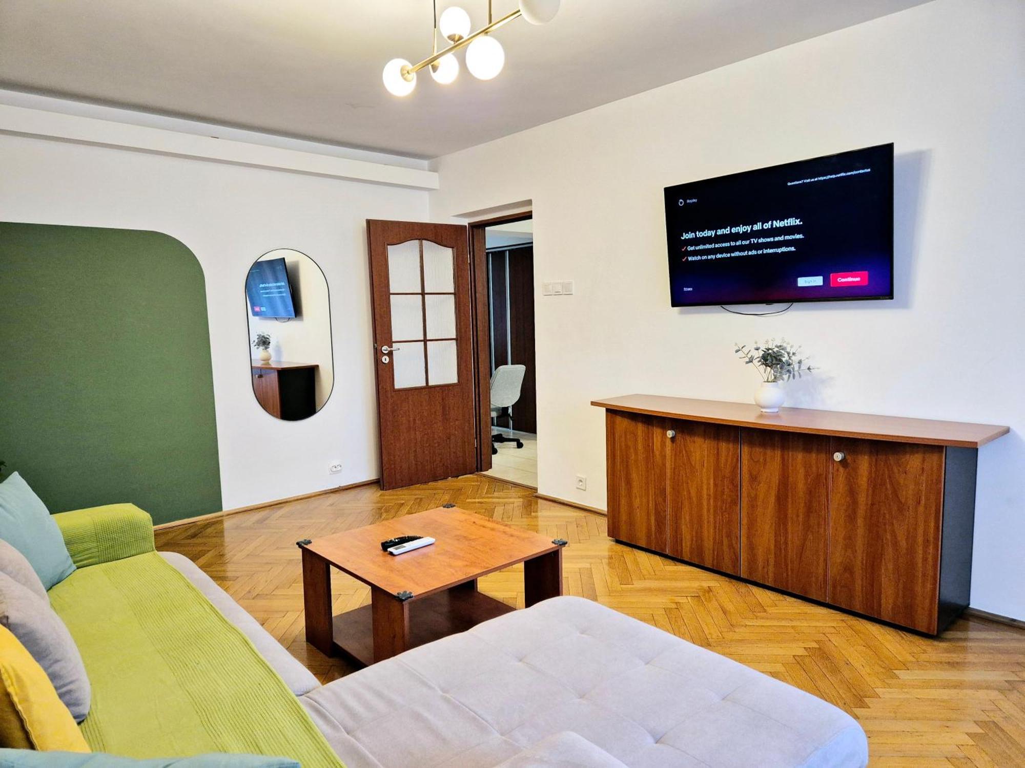 Next 2 Parliament - Tranquil Unirii - Airy & Comfy With Parking