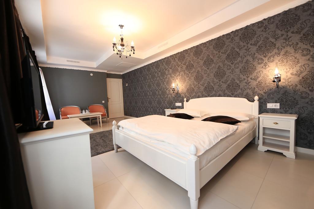 Old City Nf 4* Bucureşti