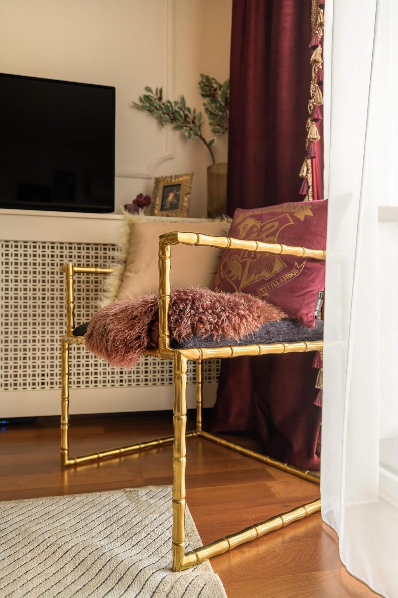 Gryffindor Tower Apartament