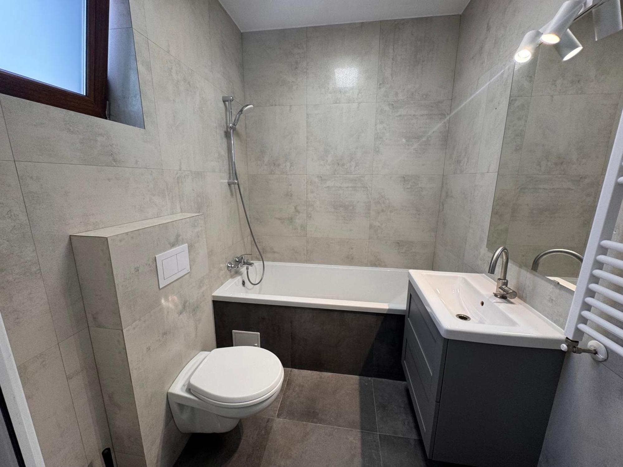 At Modern Boutique Apartment