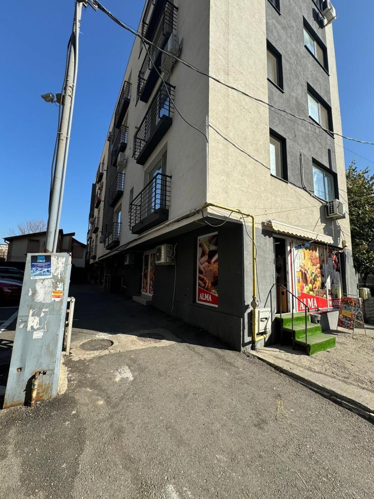 Bratu Apartment *