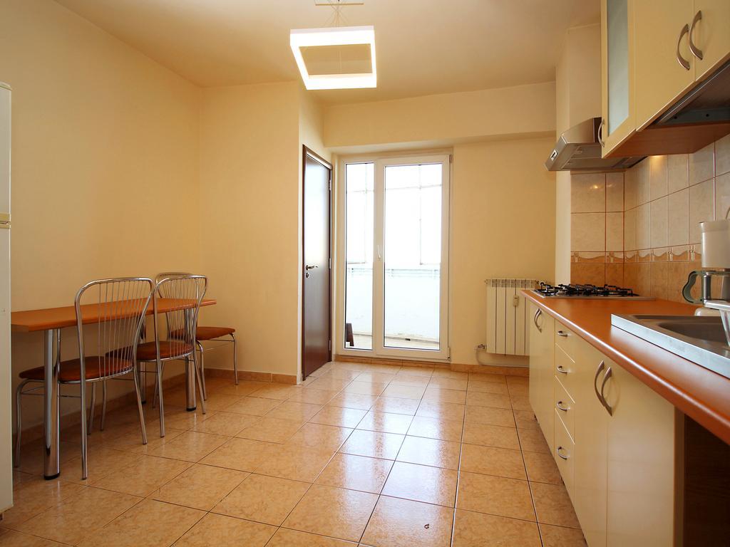 Apartamento Bucharest Apartments *