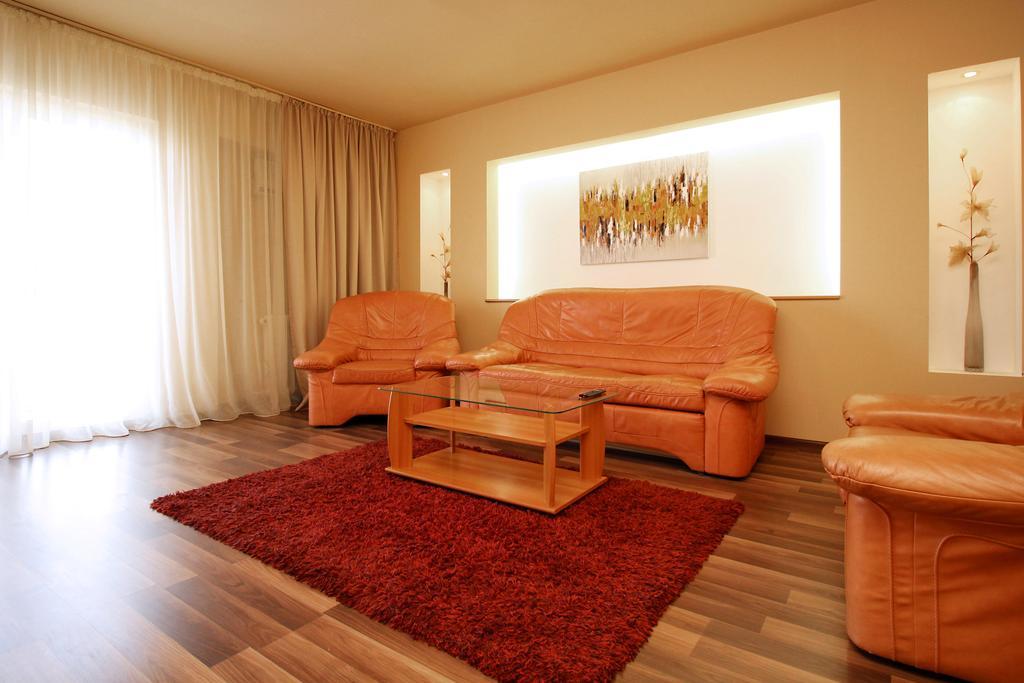 Apartamento Bucharest Apartments *