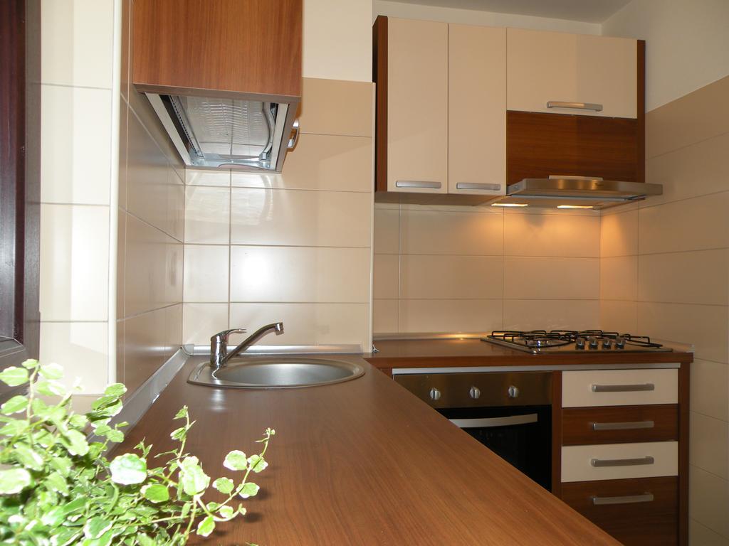 Bucharest Apartments * Bucareste